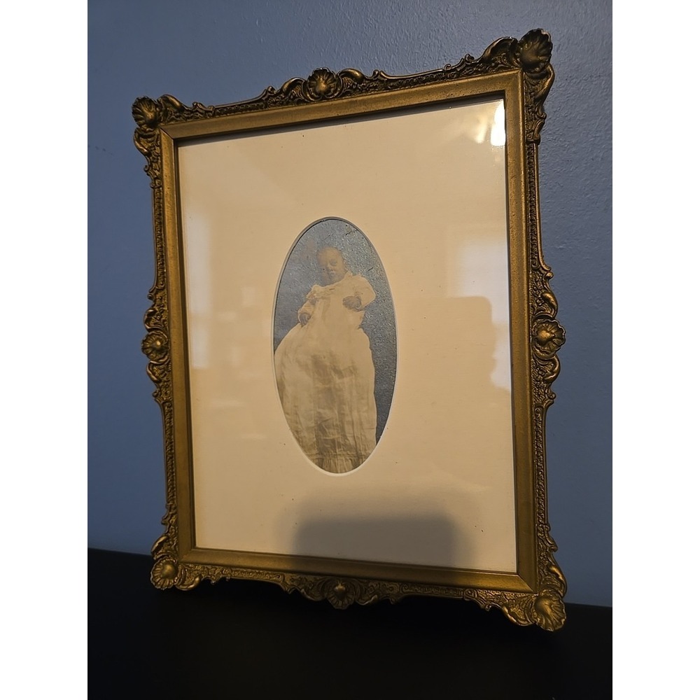 Vtg Victorian Baby Framed‎ Cameo Picture Ornate Gold Syroco Style Frame